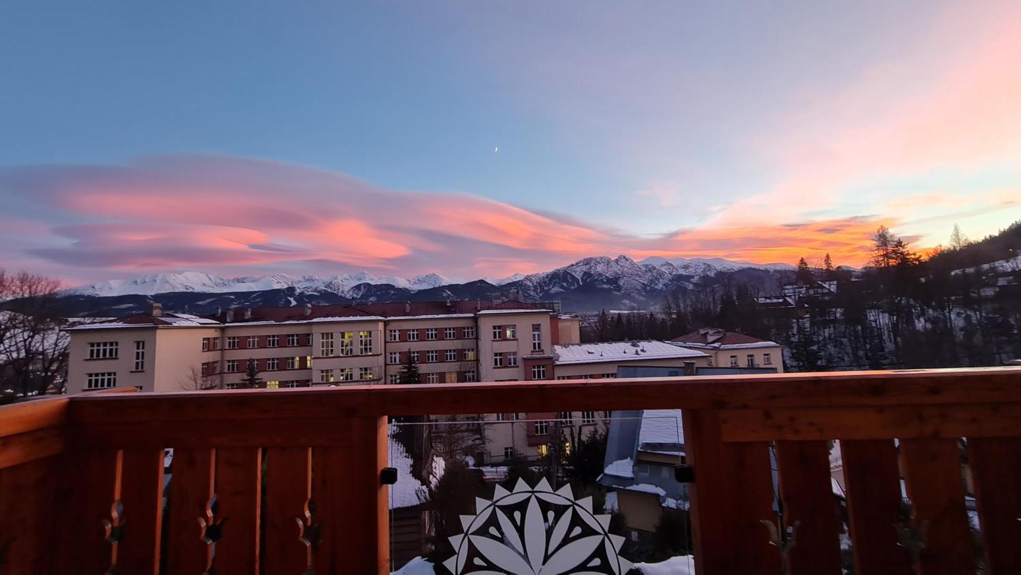 Villa Fortuna - Regionalne Apartamenty & Spa - Sauna, Grill, Jacuzzi Z Widokiem Na Tatry Zakopane Exterior foto